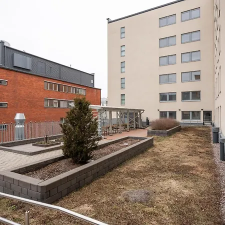 Apartment 2 Bedroom With Sauna, Free Parking And Center Location